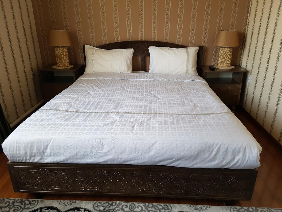 Datka Guest House Naryn Buitenkant foto