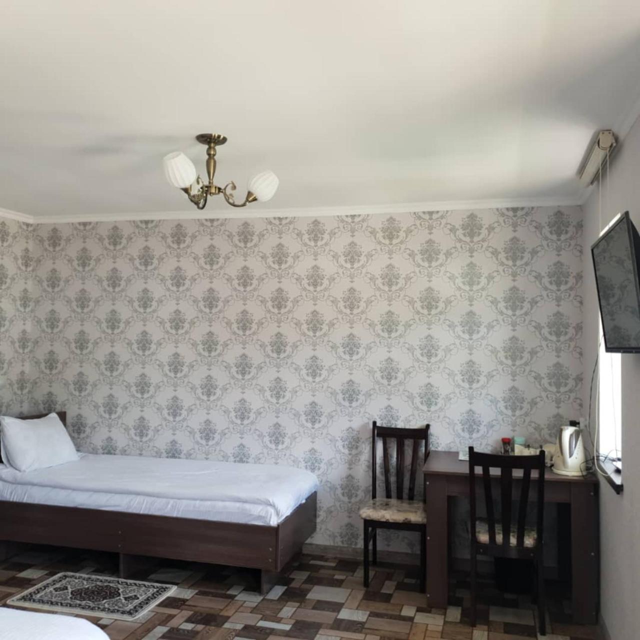 Datka Guest House Naryn Buitenkant foto
