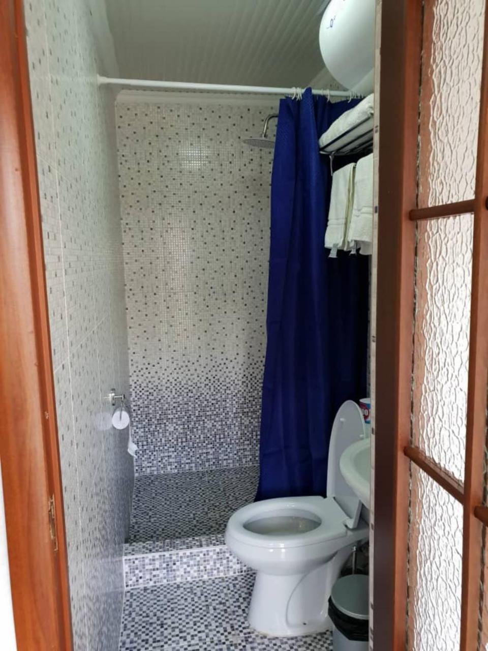Datka Guest House Naryn Buitenkant foto